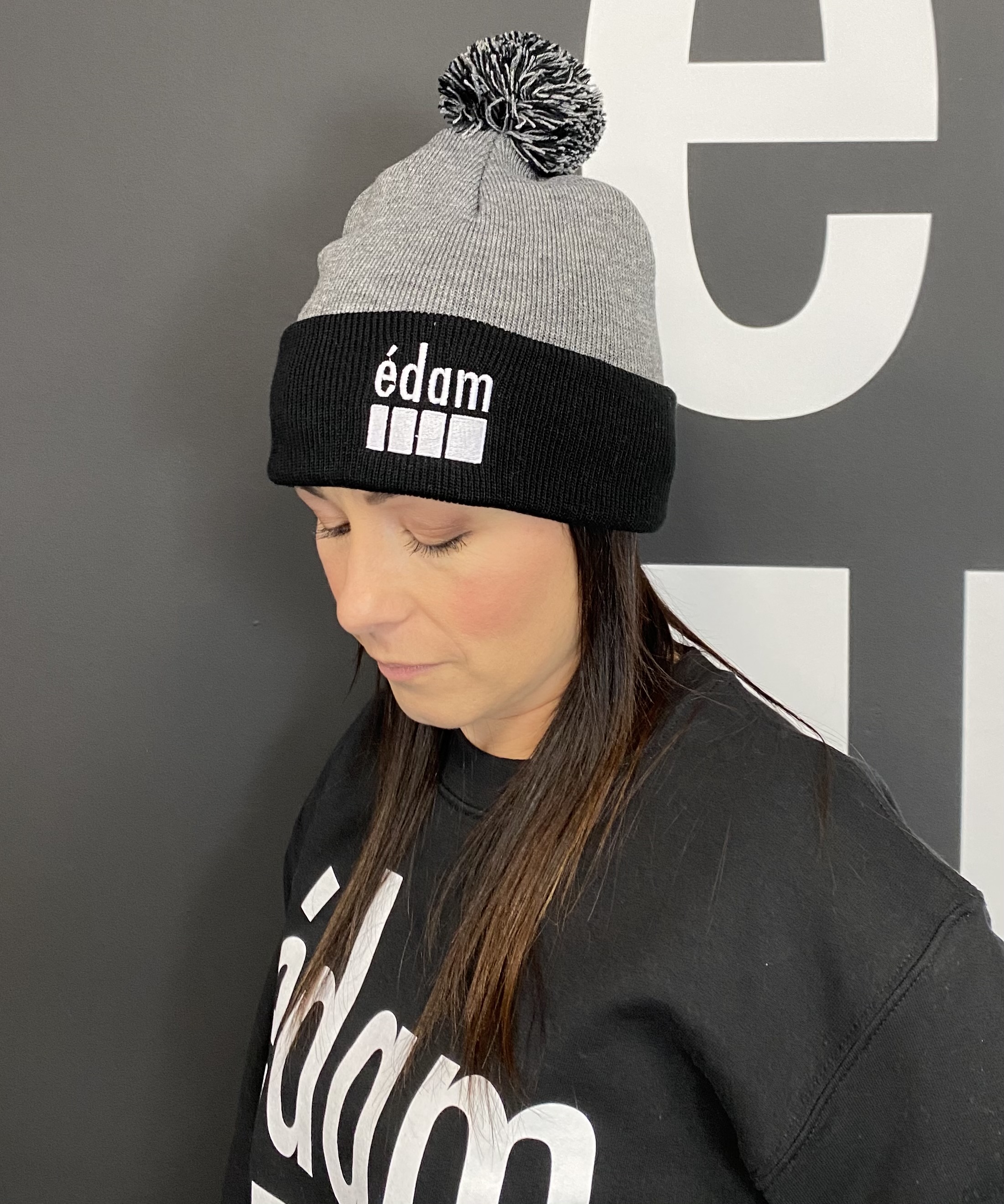 Tuque pompon 2 couleurs